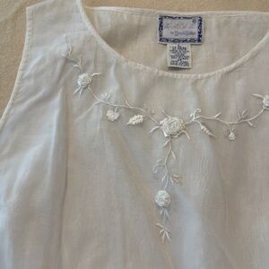 April Cornell sleeveless blouse size L